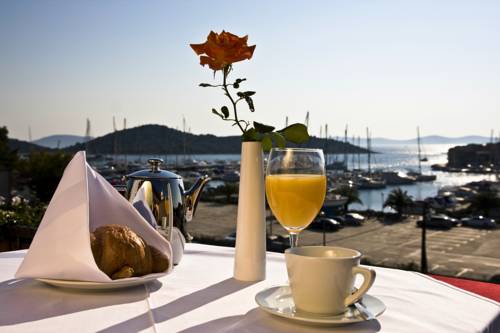 Tribunj Kroatien Europe Aktionscode Booking.com