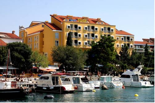 Selce Kroatien Europe Aktionscode Booking.com
