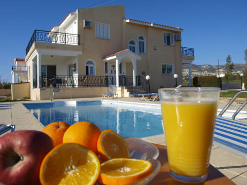 Coral Bay Zypern Europe Hotel Promo-Code Booking.com